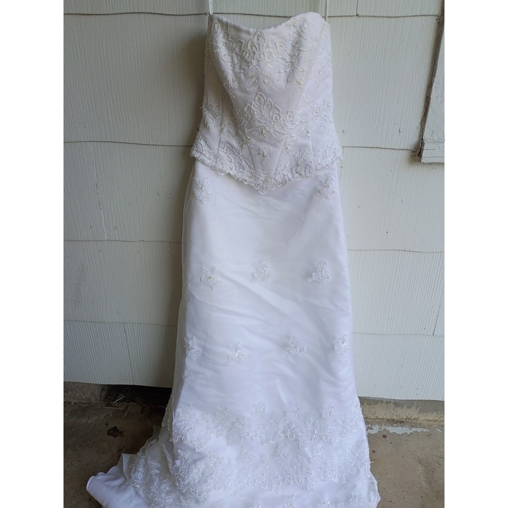 David Bridal Michaelangelo T8064 Size 6 White Wedding Dress Beaded, Lace